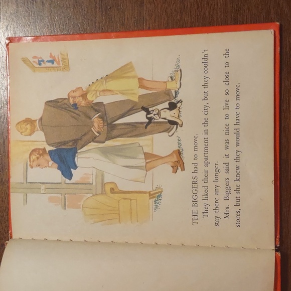 The playful little dog vtg copywrite l1951 Printing 1976 - Picture 6 of 6